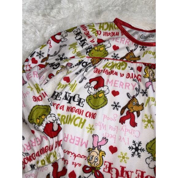 Dr. Seuss “ The grinch” Girls Sz. M Design Long Sleeved Nightgown. Adorable - Picture 5 of 9